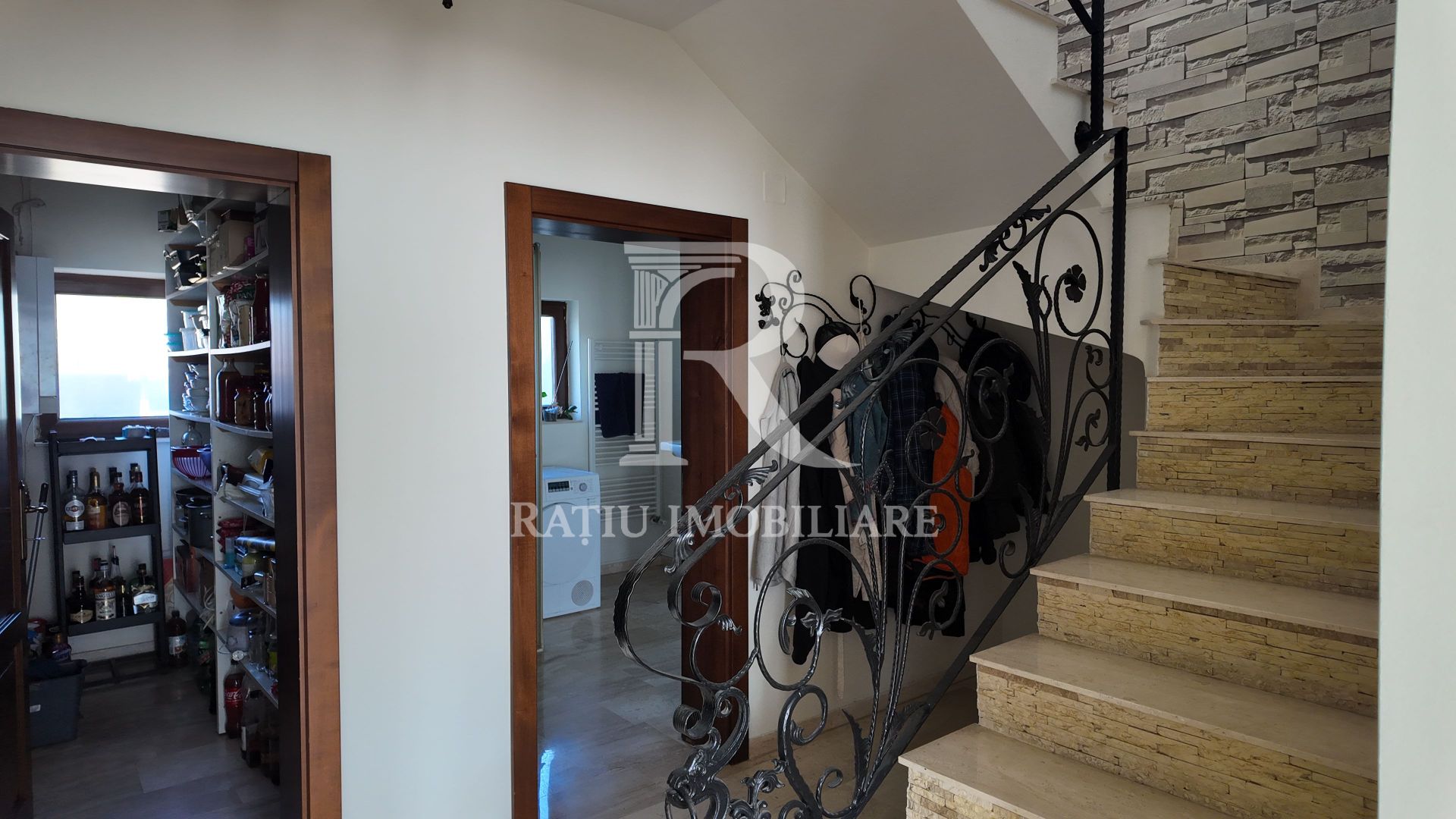 Casă spațioasă cu etaj | 204 mp | Teren 594 mp | Sântandrei - Poză 16