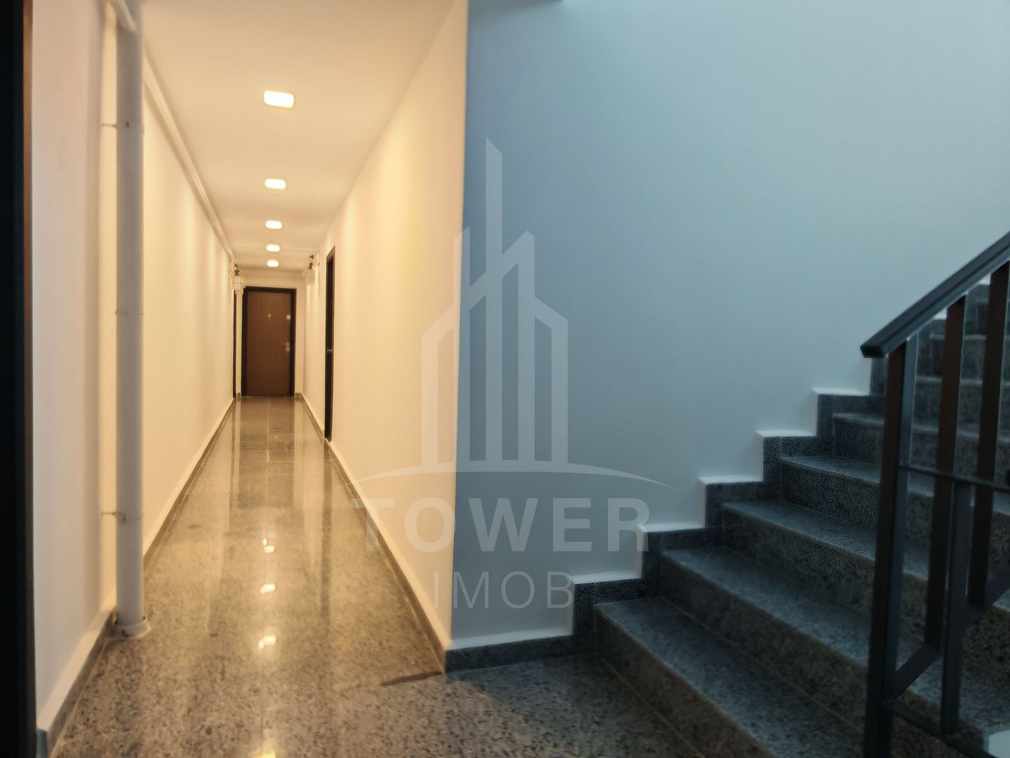 Apartament 2 camere decomandat D-na Stanca et.2 - Poză 1