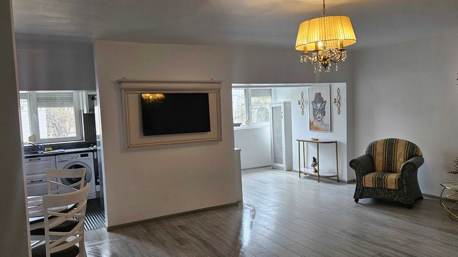 Apartament 3 camere de inchiriat – Ultracentral - Poză 2