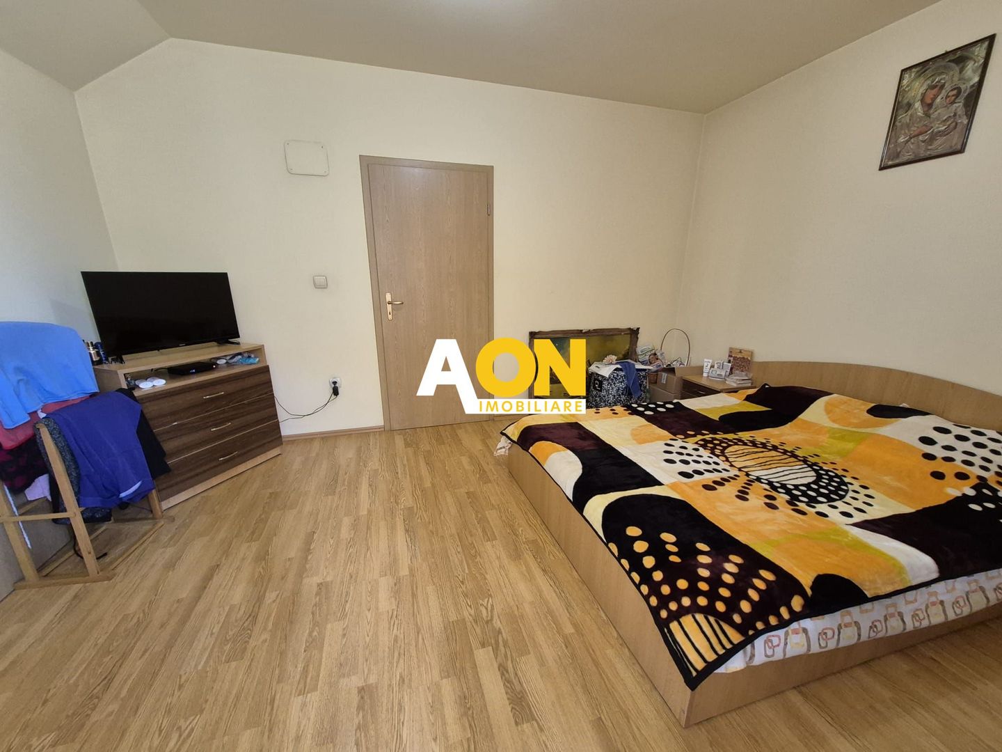 Casa duplex 3 camere, mobilat, 85 mp utili, teren 150 mp, Zona Centru - Poză 10