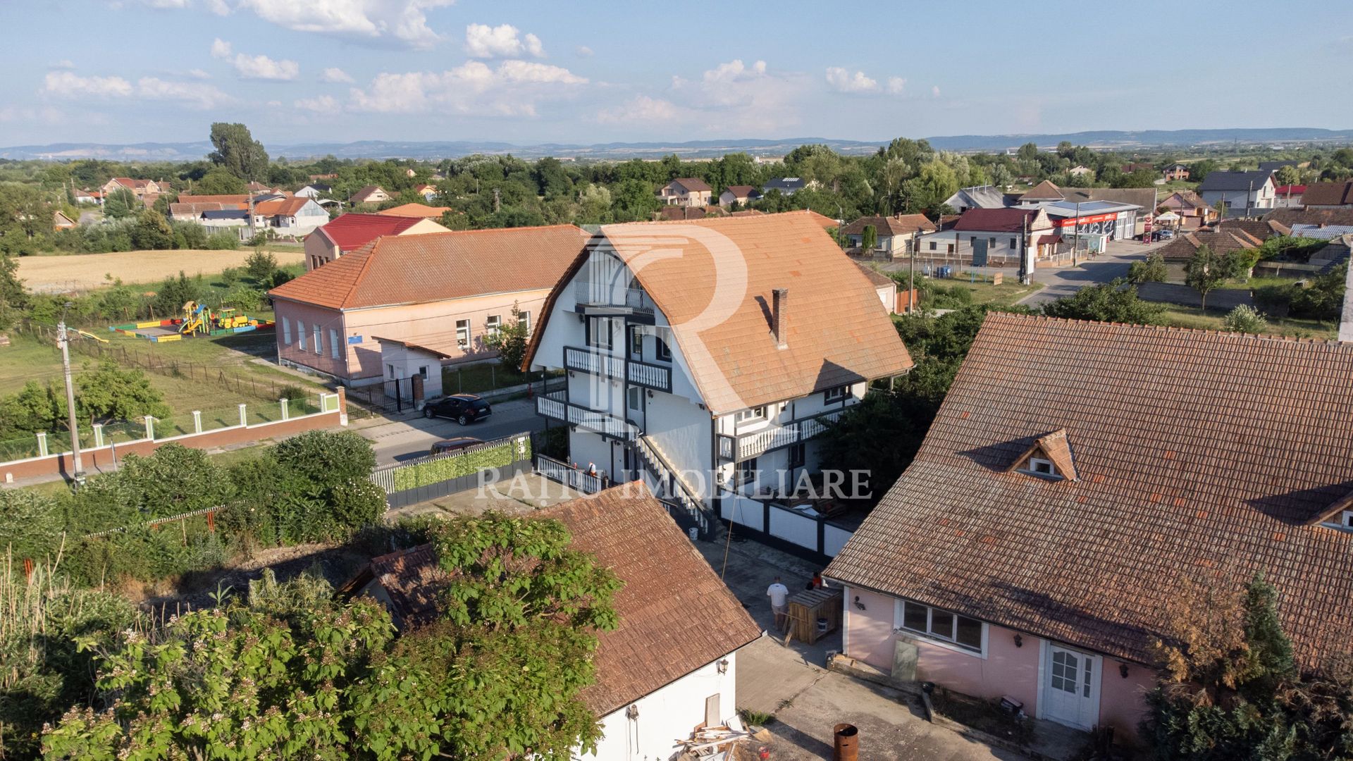 Casă cu Hală Industrială | Teren 3.200 mp | Ineu | Bihor - Poză 3