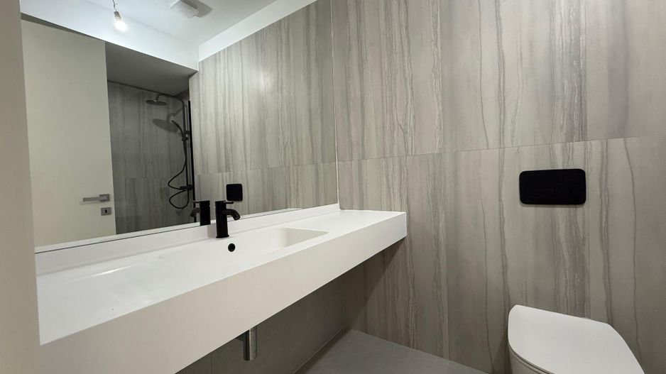 Apartament 2 camere I Nusco City I Vedere curte interioara - Poză 5