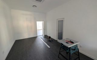 Apartament la casa 3 camere-etaj 1-Renovat complet-Central - Poză 2