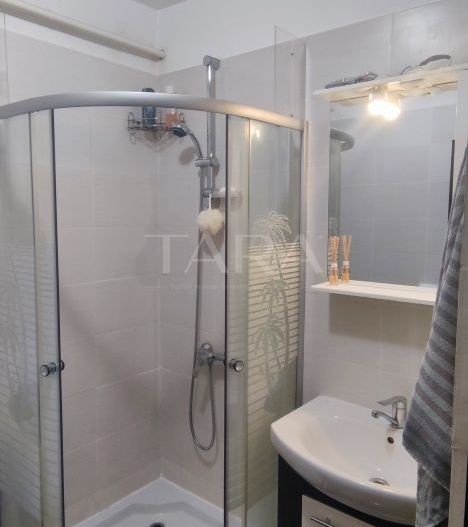Garsonieră 23 mp,cu parcare inclusă-Zona Regal - Poză 3