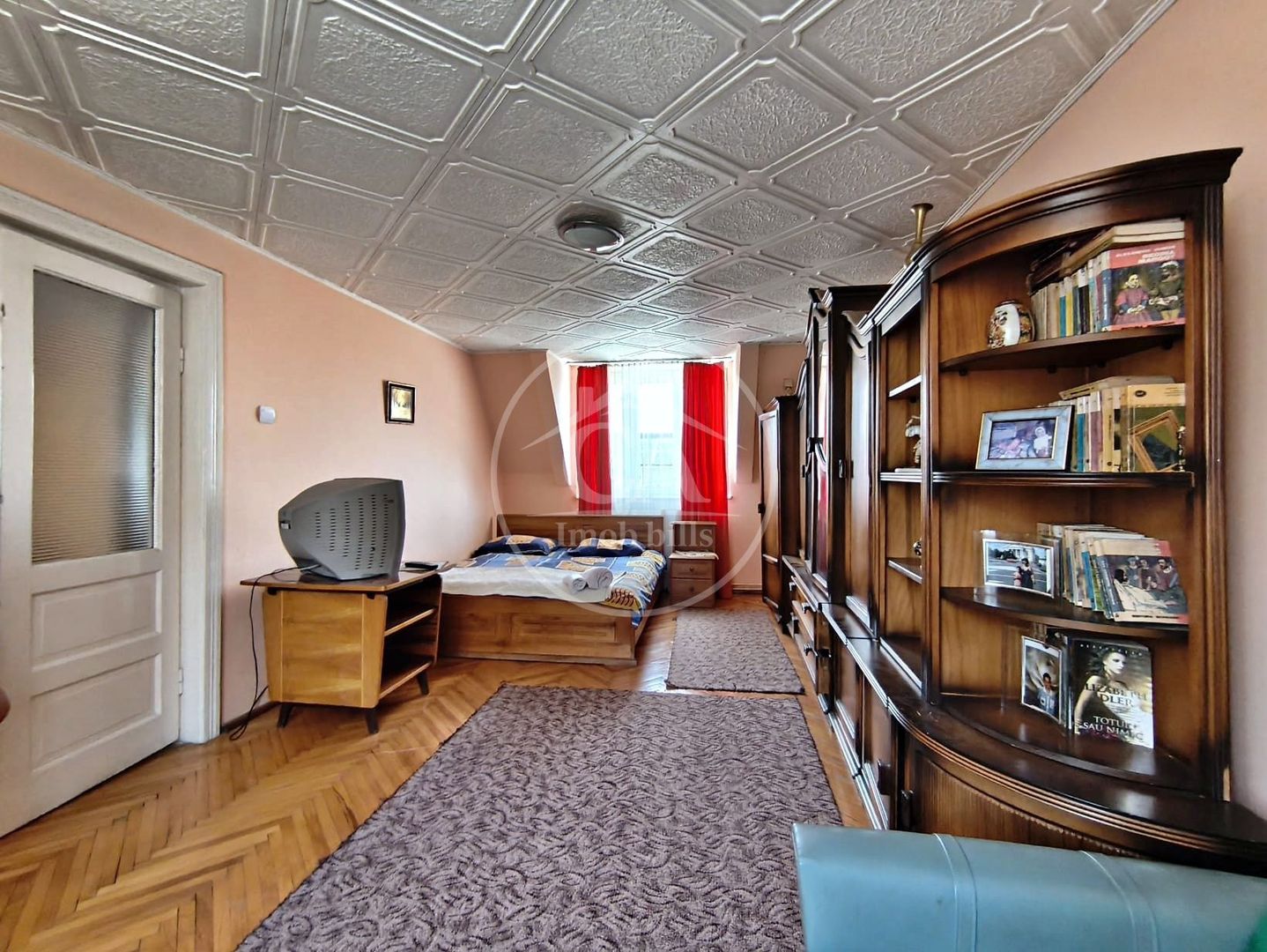 Casa de vânzare cu 7 camere de tip P+M in Sanmartin, Bihor - Poză 5