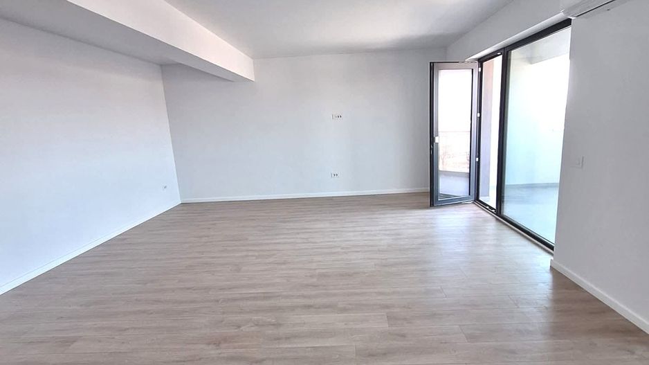 Vanzare - apartament cu 2 camere, complex Flamingo - bloc nou - Poză 3