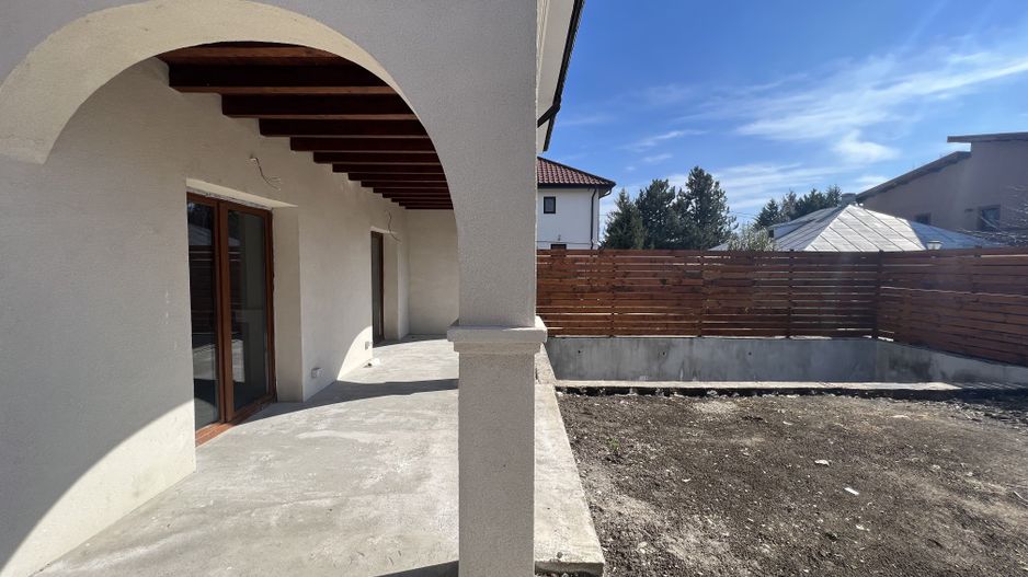 Vila 6 camere cu piscina - Mogosoaia - Poză 33