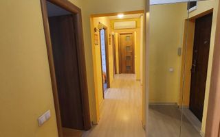 Vanzare Apartament 3 camere , 68 mp, renovat, vedere spate, Bd. Timișoara - Poză 4