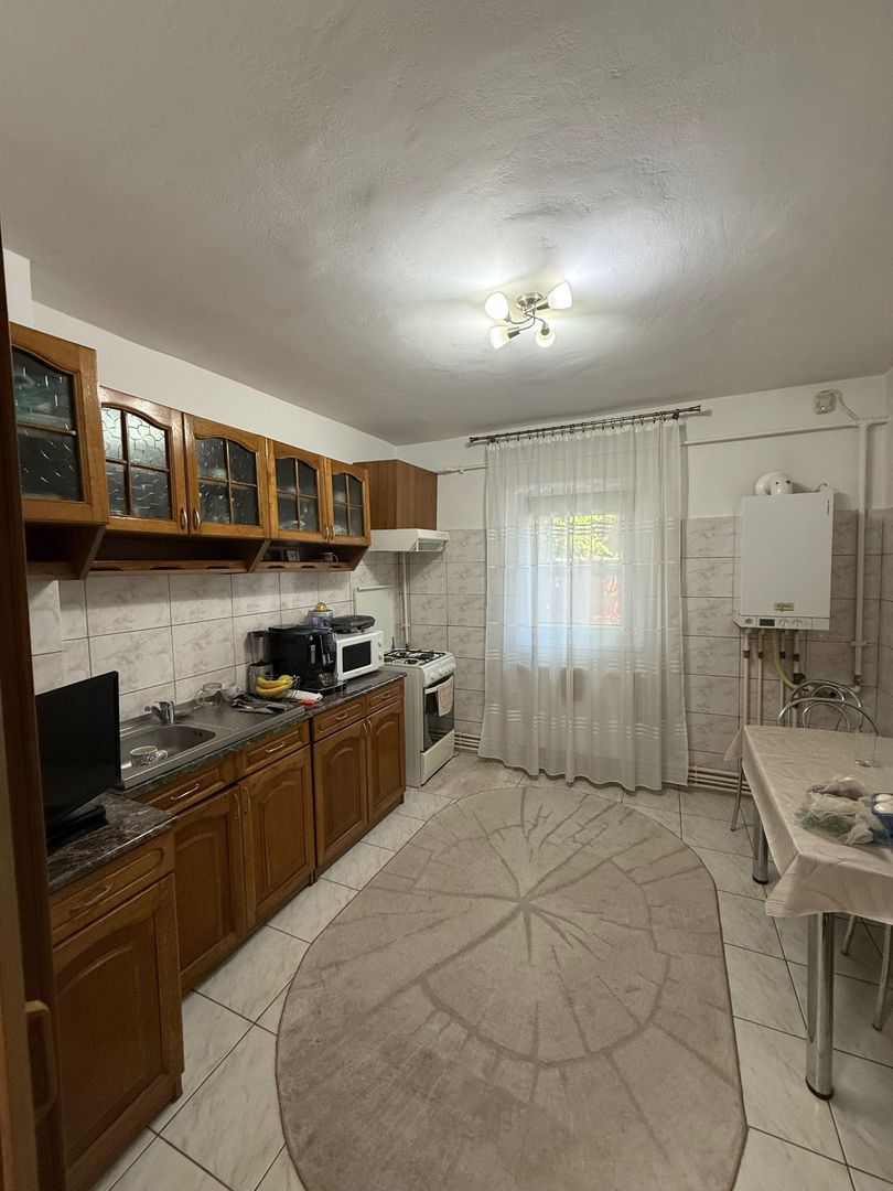 Buziasului-AEM | 2 Camere | Centrala proprie | Mobilat - Poză 4