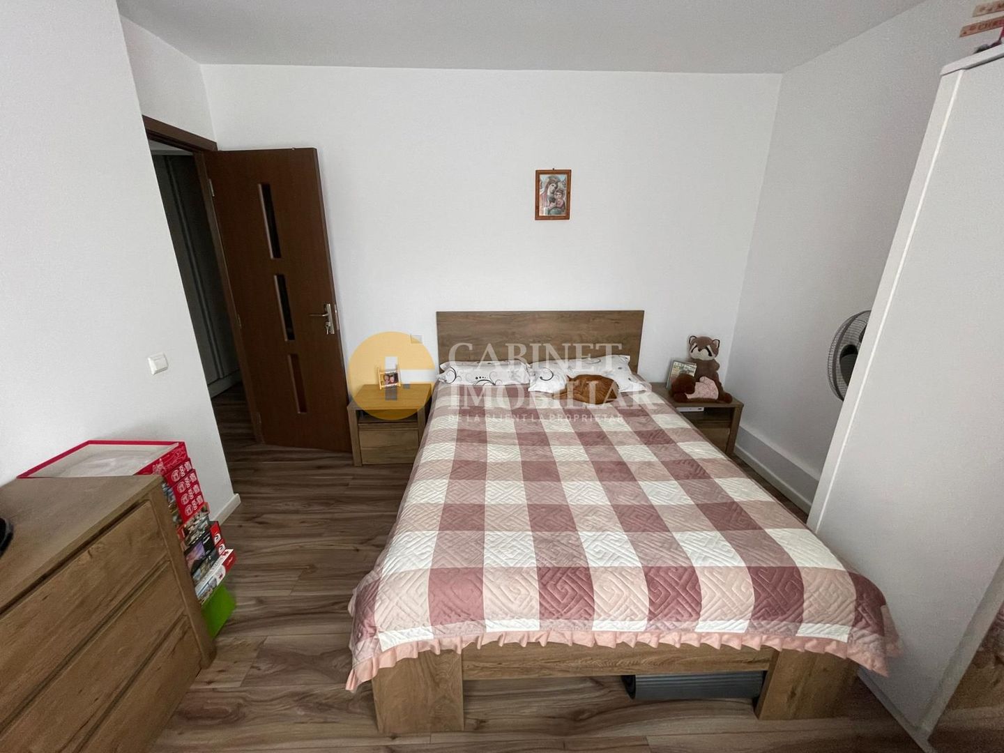 Nicolina - 3 Camere Decomandat Etaj 2 Bloc 1986 - Poză 9