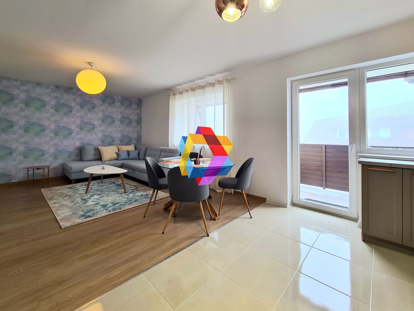 Apartament doua camere de vanzare - Sub Cetate - Sânpetru - Poză 3