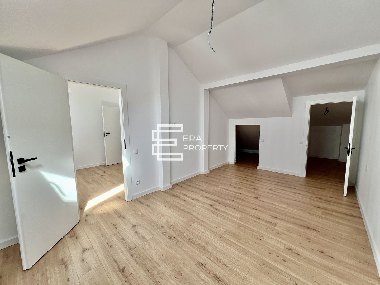 Penthouse 3 camere- 100 mp- intabulat -Cristian- Sibiu - Poză 13