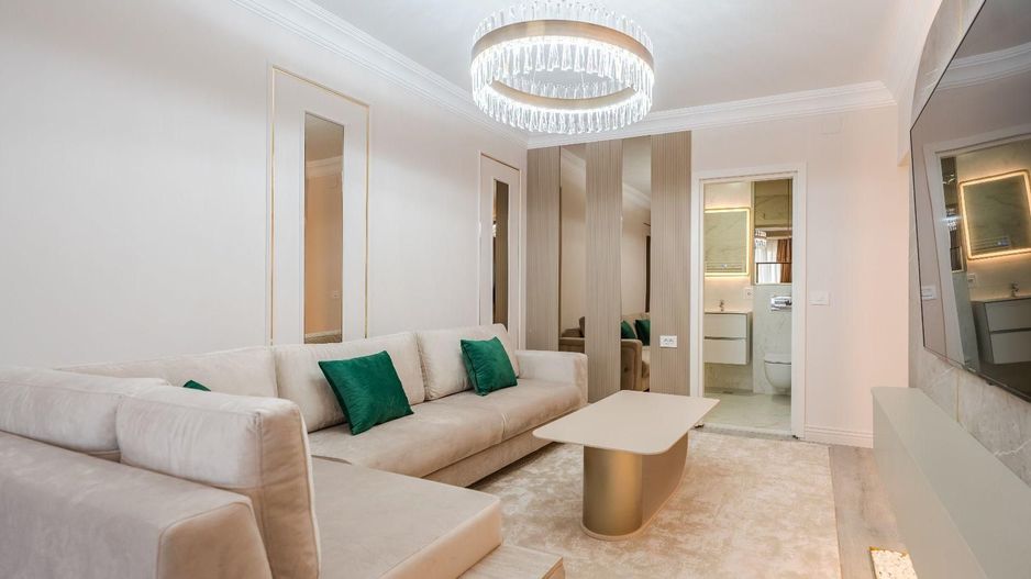 Studio complex nou | Mobilat și utilat - Poză 1