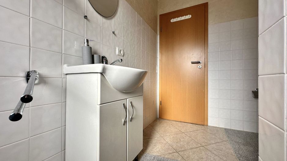 Casă de închiriat – Tohanu Nou, Str. Branului - Poză 19