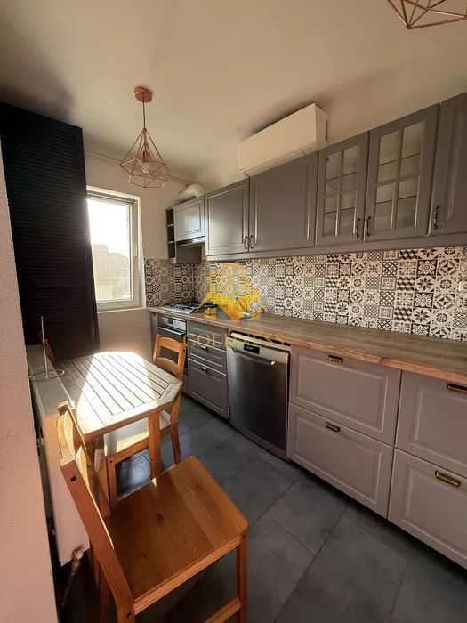 2 camere, decomandate, Dambul Rotund str. Doinei Zona Maramuresului - Poză 5