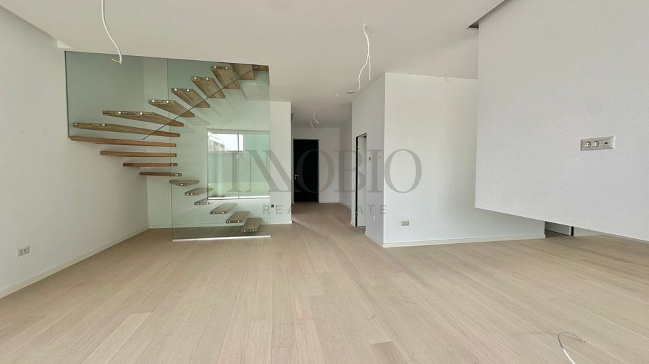Vila 5 Camere | Rooftop Pool | Smart Home | - Poză 1