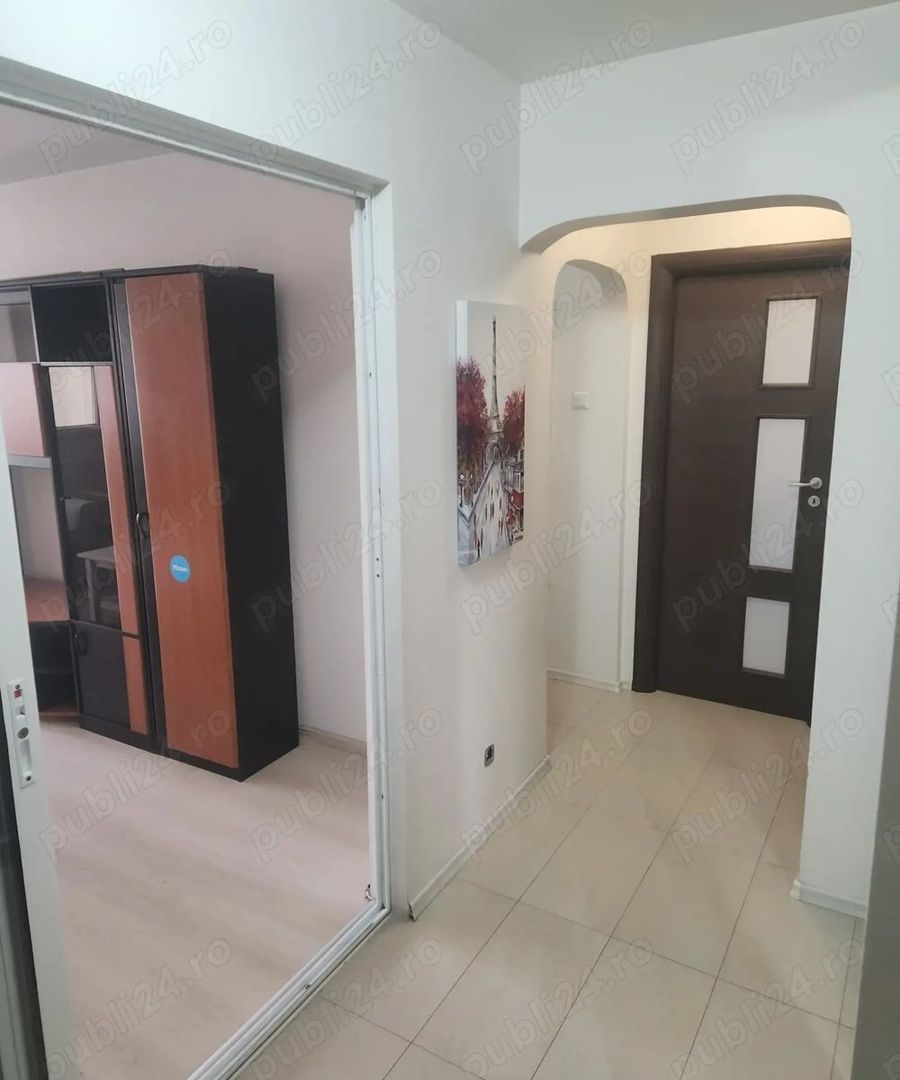 Apartament 3 camere de vanzare Favorit - Poză 2