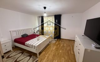 Apartament cu 3 camer, semidecomandat, in cartierul Rovine - Poză 3