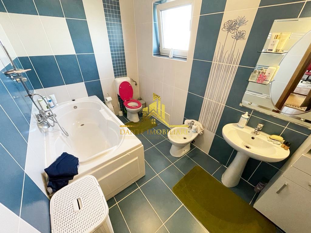 Duplex, 4 camere, modern, garaj, curte, balcon, zona Someseni - Poză 8