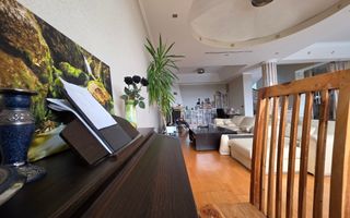 Casă Vilă cu 9 camere și piscină încălzită în localitatea Cornu - Poză 6