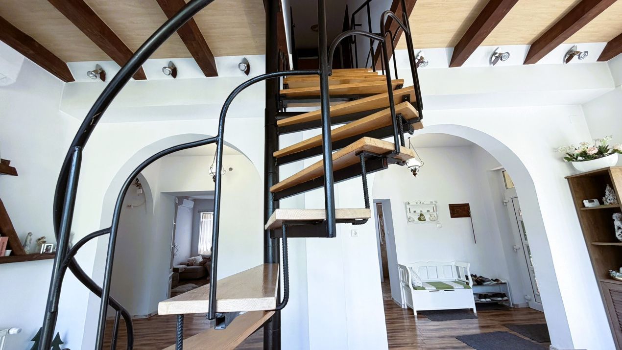 Casă Centrală 5 camere, Str. Andrei Mureșanu - Carei - Poză 13