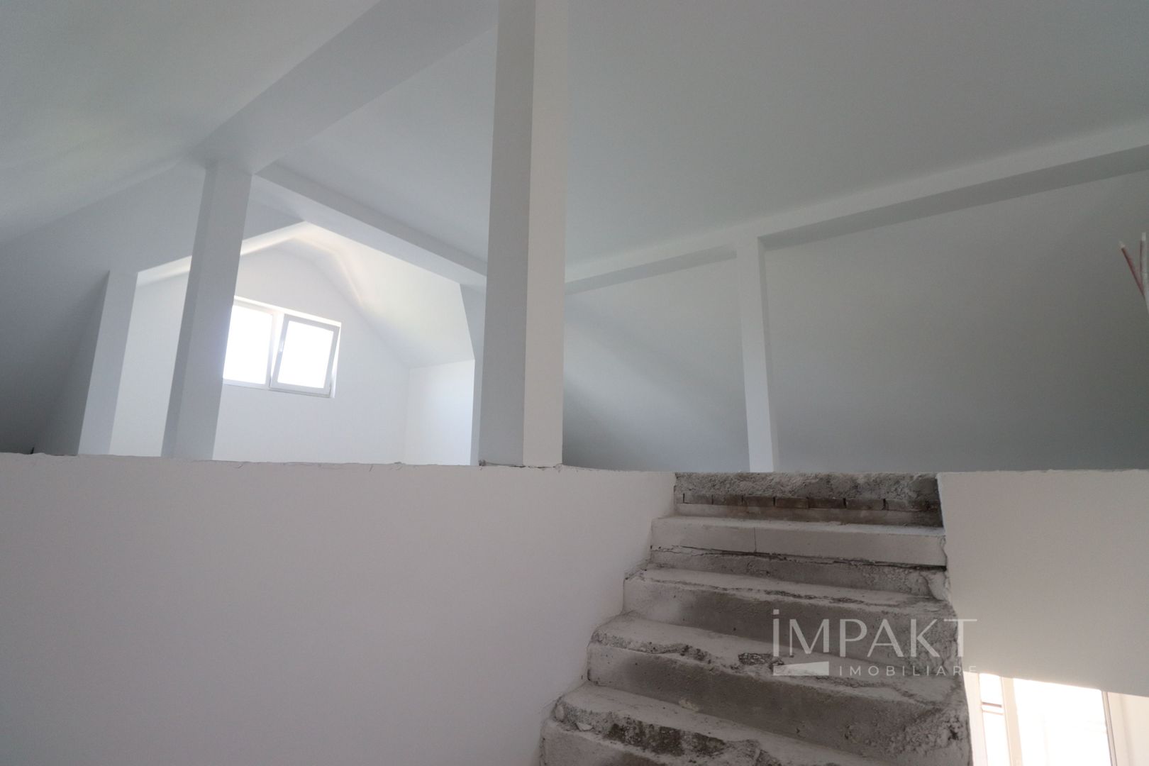 Casa individuala cu teren de 440 mp, situata in Dezmir! - Poză 20