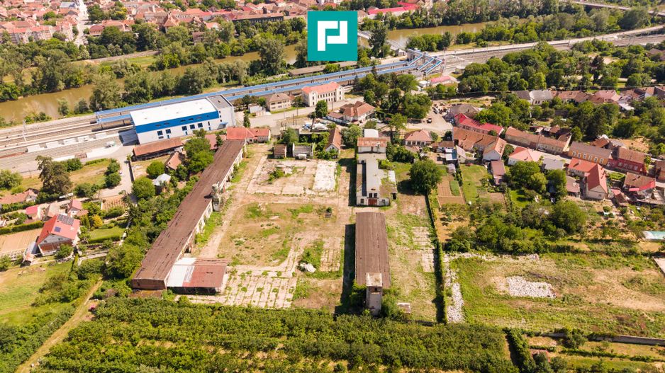 Spațiu industrial cu Teren 13.072 mp în Lipova - Poză 13