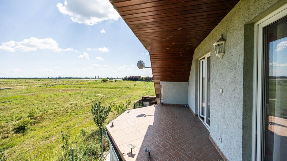 🏡 Visează la casa perfectă în Cartierul de Vest! 🌳 - Poză 12