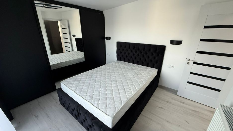 SE VINDE Apartament + Loc Parcare - Poză 4