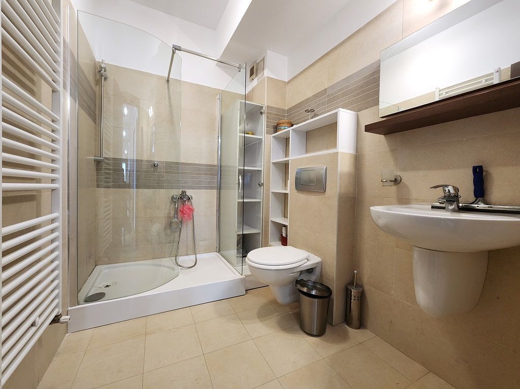 4 camere spațios, 191 mp total, etaj 3/3, Pipera, 2 locuri de parcare - Poză 13