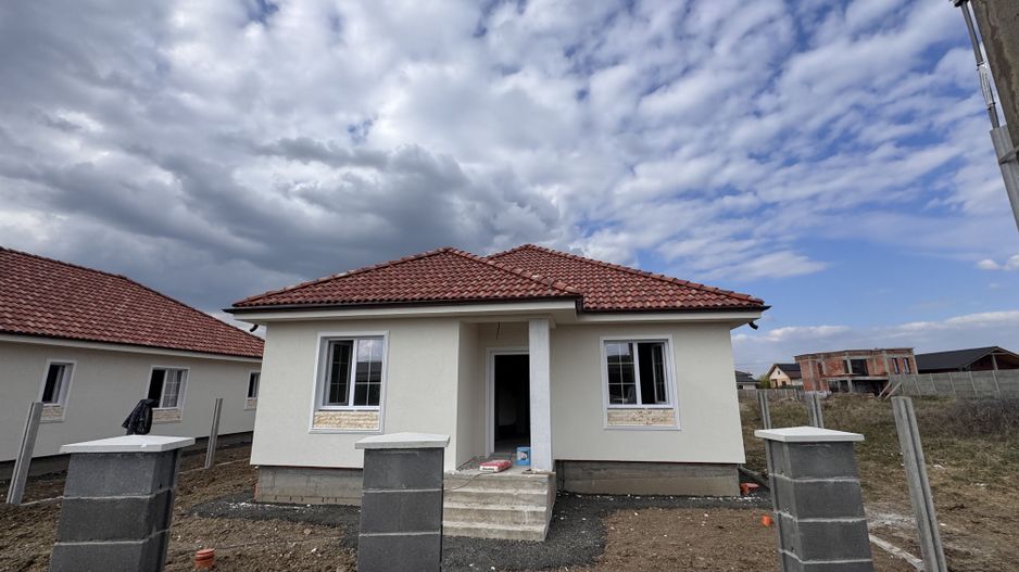 Individuala Sag,4 Camere,2 Bai,Terasa Acoperita,Teren Generos - Poză 2