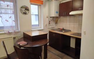 Apartament de vanzare in Sibiu pe doua niveluri (parter+etaj) - Poză 9