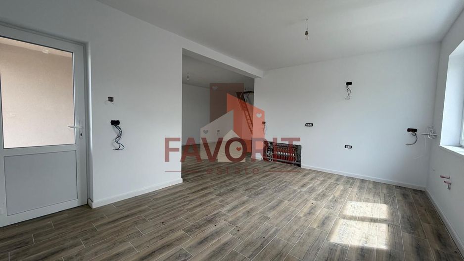 Duplex | 110 mp utili | Asfalt | Toate utilitatile | Finisaje premium - Poză 5