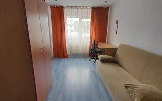 Apartament 3 camere decomandate, balcon inchis, zona Mehedinti - Poză 3