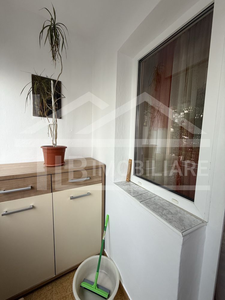 Apartament cu 3 camere, 48mp, Zona UMFST - Poză 12
