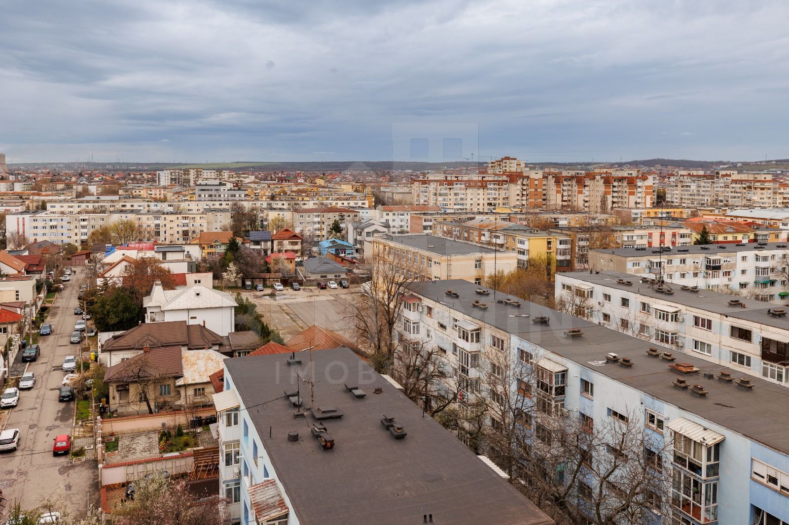 Garsoniera Decomandata pe Dezrobirii -centrala termica -etaj 9 -34mp - Poză 10