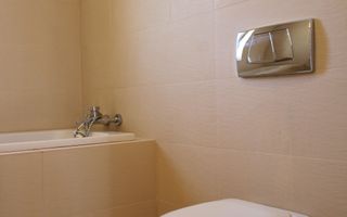 Birou mobilat si utilat, Complex Studentesc; centrala proprie. - Poză 20