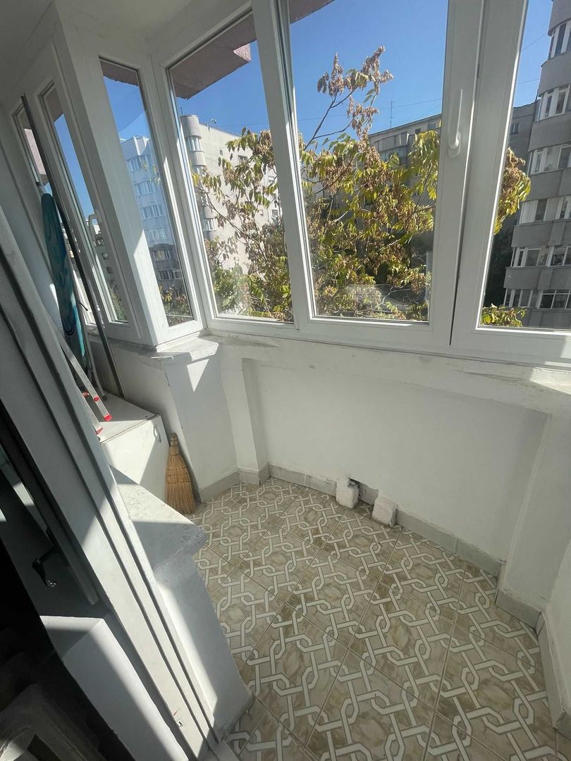 Apartament 3 camere renovat, 2 băi, București Mall, Calea Vitan, pet friendly - Poză 8