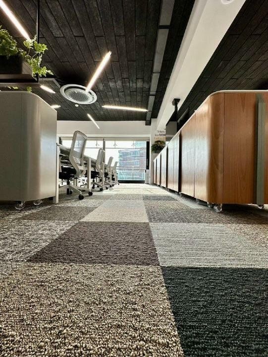 Spatiu office in cladire de birouri - Poză 2