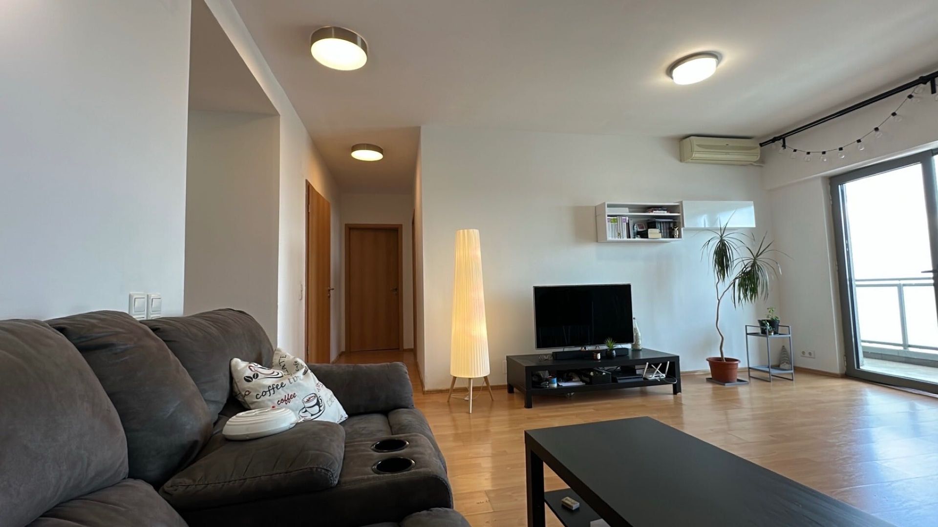 Apartament spațios cu 3 camere de închiriat – Doamna Ghica Plaza - Poză 1
