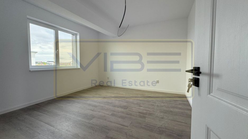 Duplex 4 camere Miroslava - Rond Valea Ursului - Poză 2