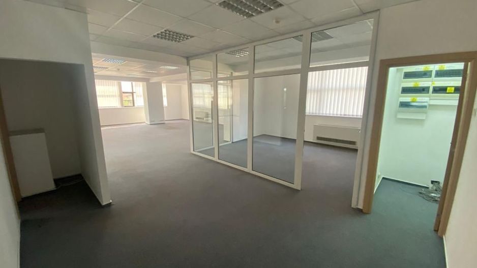 Spatiu birouri - Bd. Expozitiei - Mega Image - Poză 4