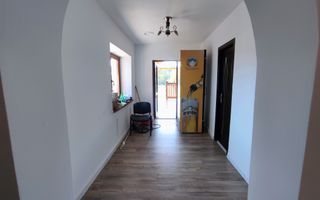 Casa individual cu 1000 mp teren Baciu - Poză 5