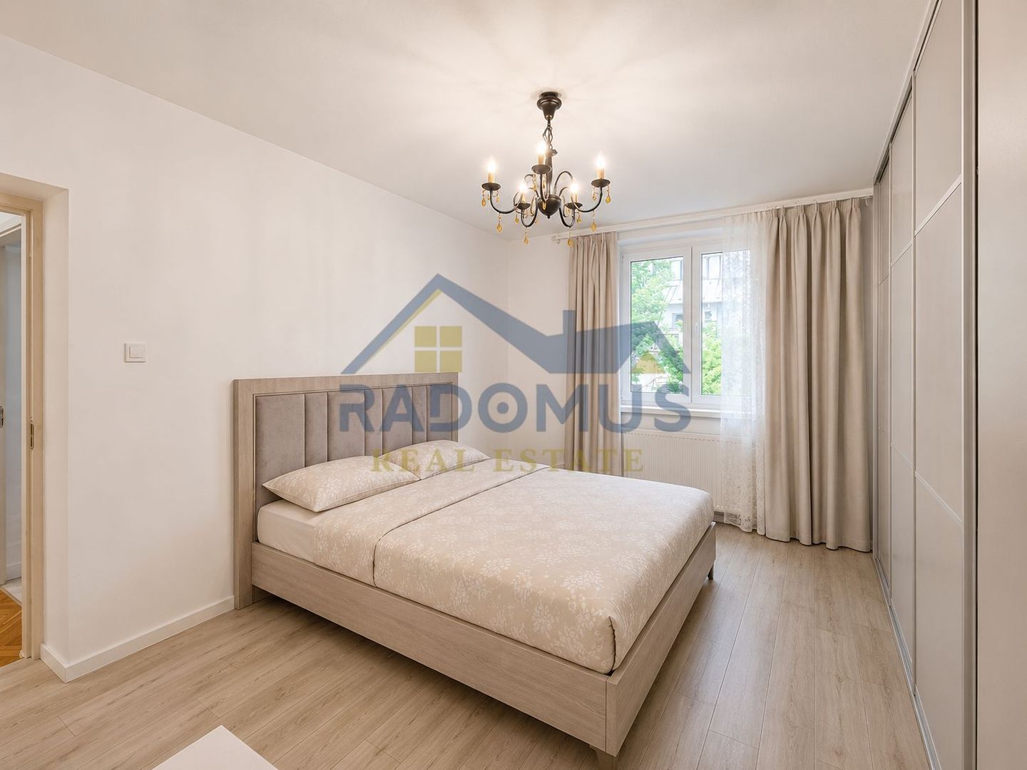 Apartament 2 camere | Renovat | Ultracentral| Boxa+Curte | 0% Comision - Poză 3