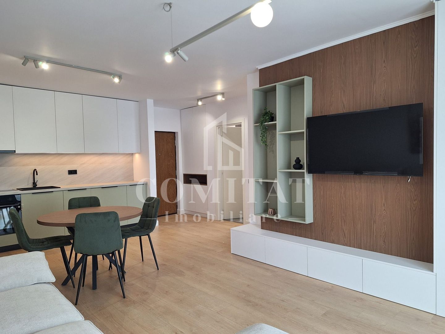 Apartamnet la cheie | Etaj intermediar | Zona Eroilor Floresti - Poză 2