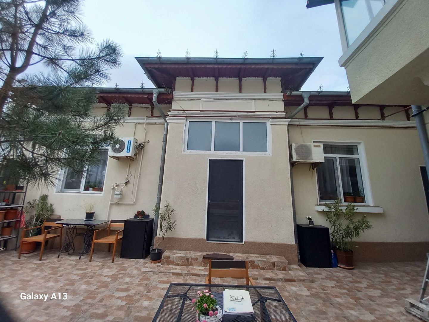 BRASADAS vinde casa curte comuna 3 cam 77mp HALA TRAIAN - Poză 4