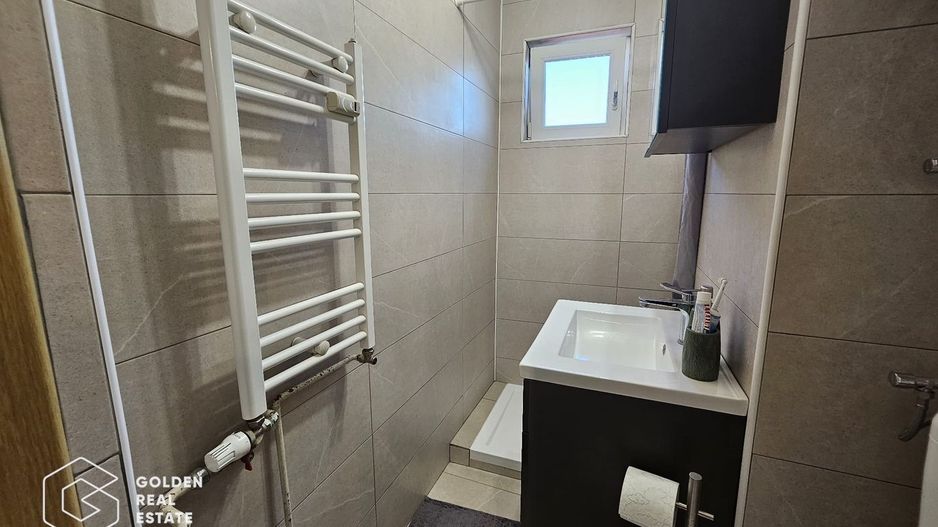 Apartament cu 3 camere, zona Vlaicu - Poză 6