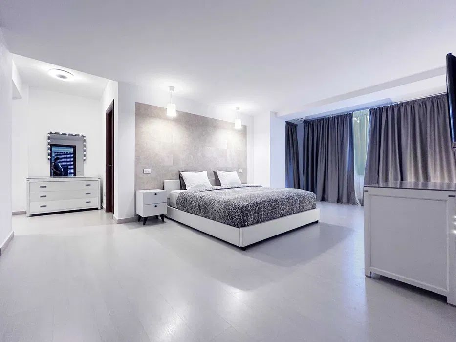 4 camere decomandate, 160mp, lângă Herăstrău, parcare inclusă - Poză 2