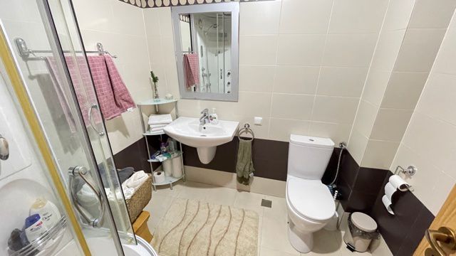 CASA IN ZONA BUCOVINA - Poză 11