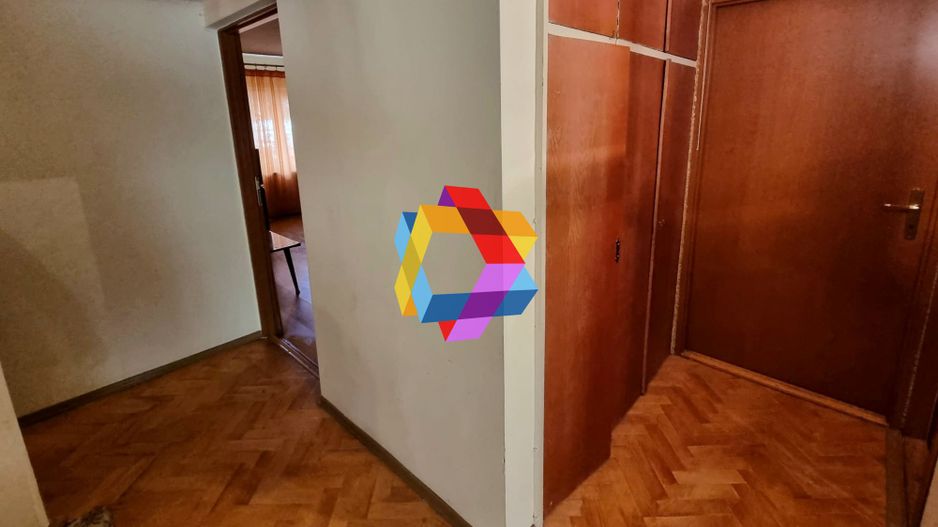 Apartament cu trei camere, zona Racadau 73 mp - Poză 4